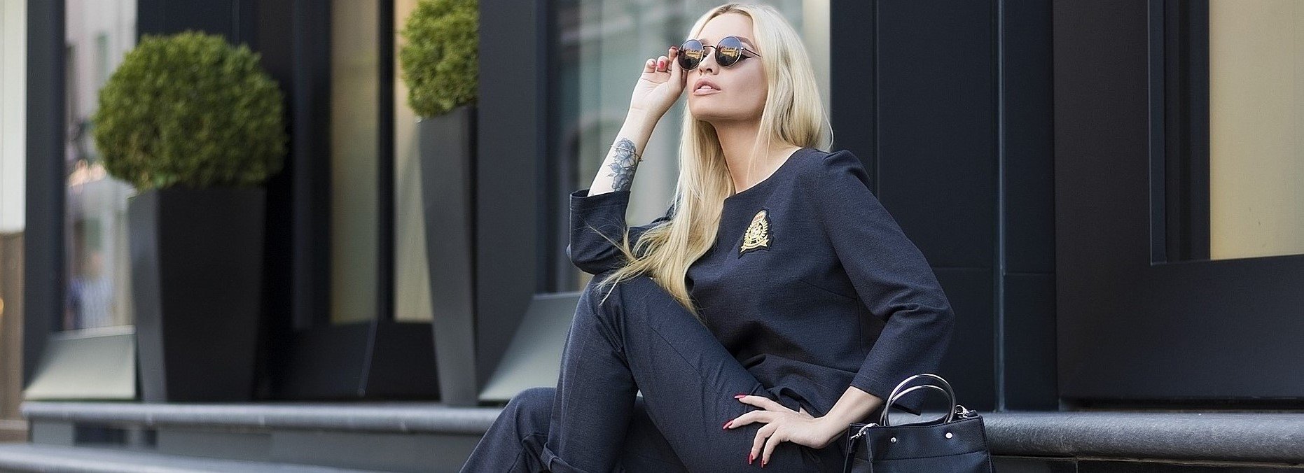 Wij hebben merken als Monari, Cecil, Rabe, Betty Barclay, Betty & Co, Stehmann, Marble, Cecil, Angels, Frank Walder, Zerres, Kalisson, Bagoraz en Lebek op voorraad.