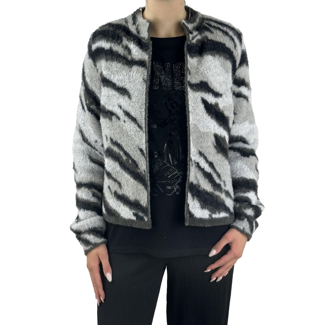 Strickjacke in Flauschqualität. Mode von Monari. Seidel Moden Onlineshop