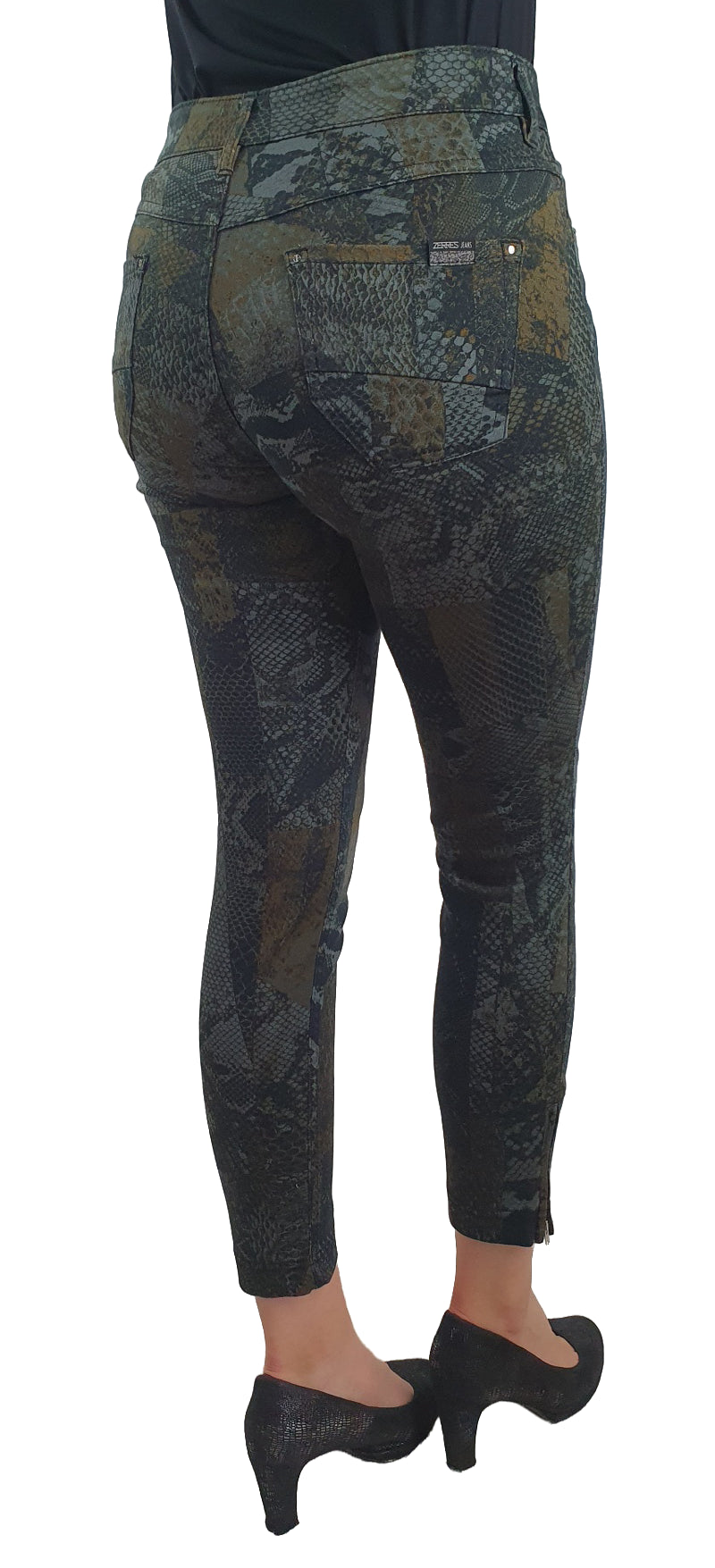 Zerres Jeans Twigy 2005. Mode von Zerres finden Sie im Onlineshop von Seidel Moden unter www.seidel-moden.shop