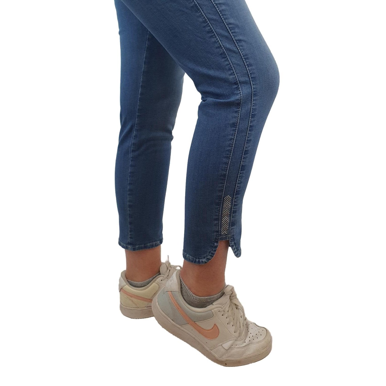 Jeans mit Strasssteinen. Mode von Angels. Seidel Moden Onlineshop