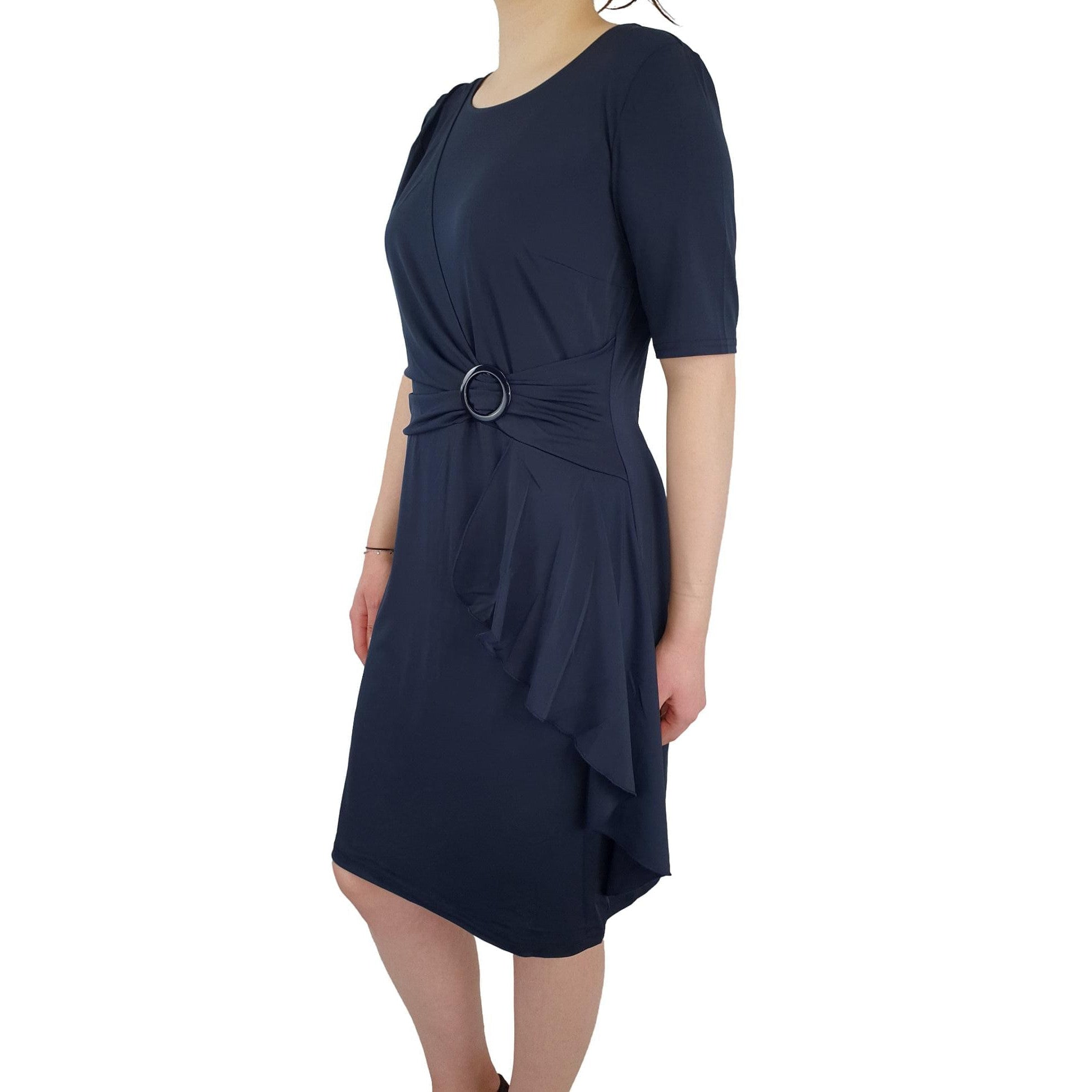 Kleid mit Volant in Wickeloptik. Mode von Betty Barclay. Seidel Moden Onlineshop
