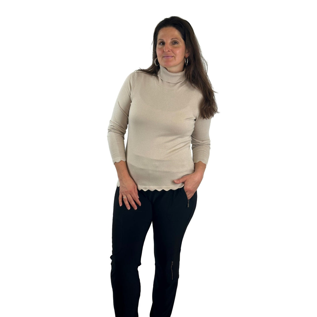 Rollkragenpullover in Feinstrick-Qualität mit gewelltem Saum. Mode von Betty Barclay. Seidel Moden Onlineshop