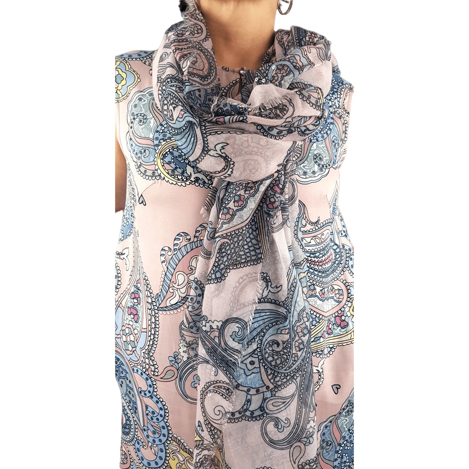 Schal mit Paisley Muster. Mode von Betty Barclay. Seidel Moden Onlineshop