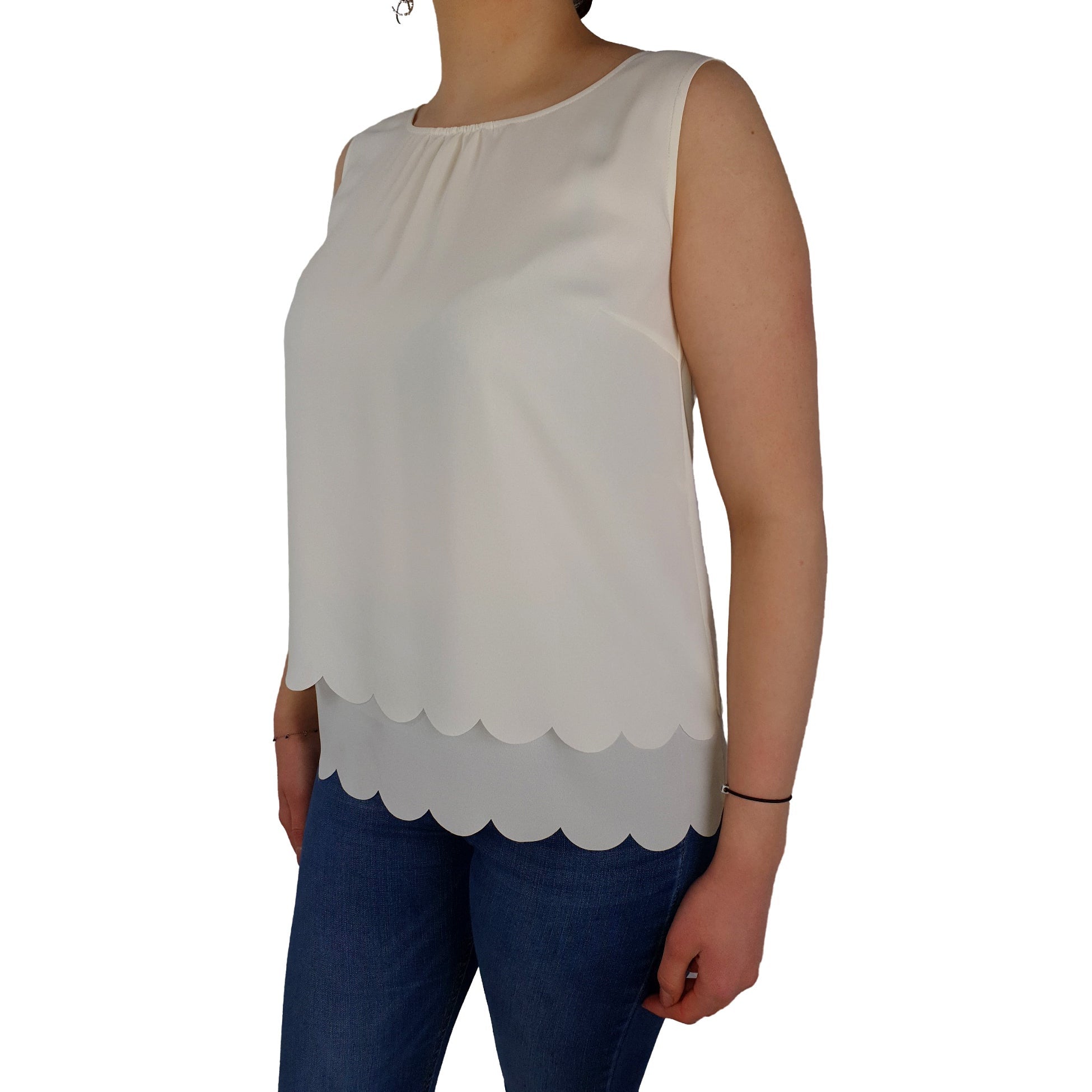 Schluse mit gewelltem Saum. Mode von Betty Barclay. Seidel Moden Onlineshop