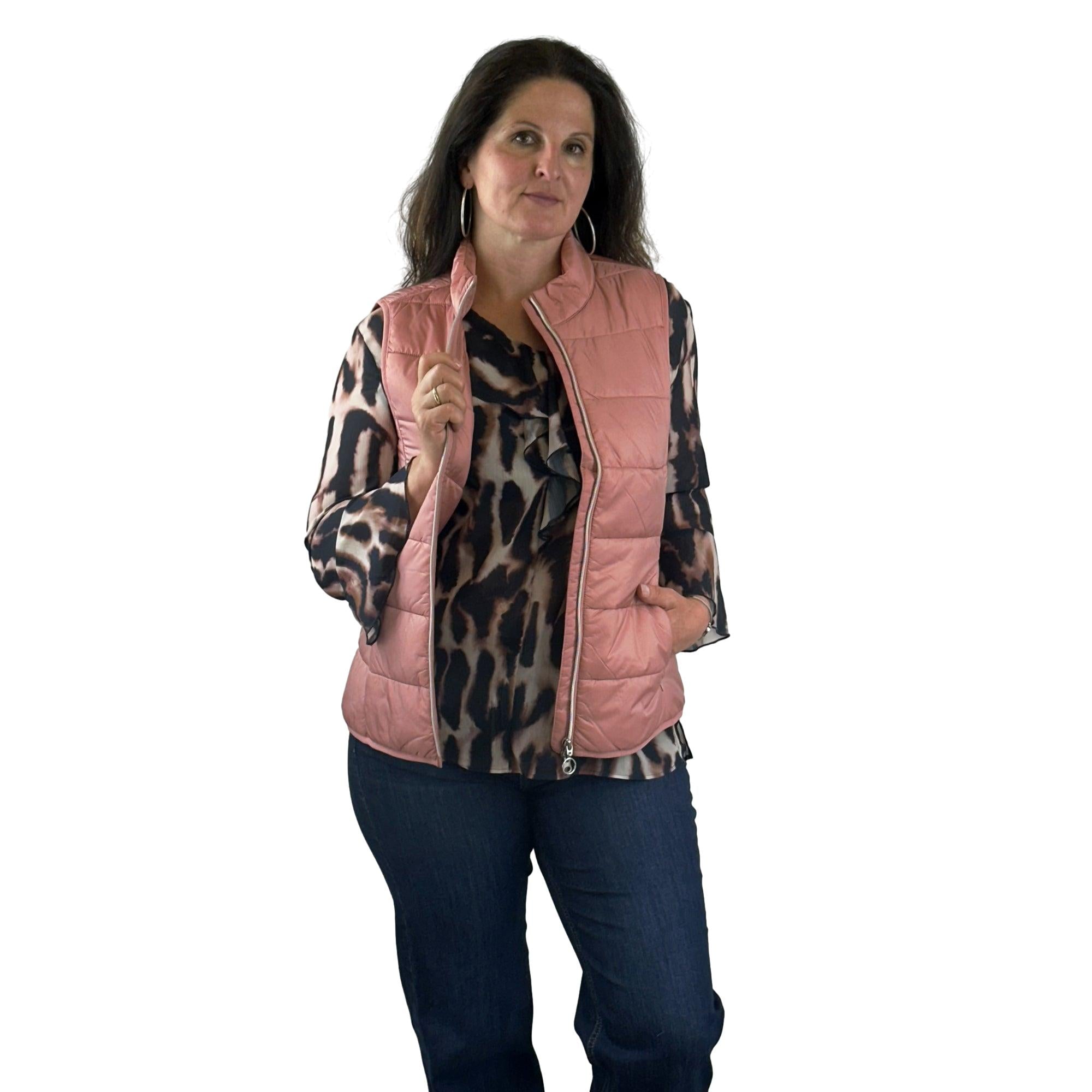 Steppweste mit angeschnittenem Kragen. Mode von Betty Barclay. Seidel Moden Onlineshop