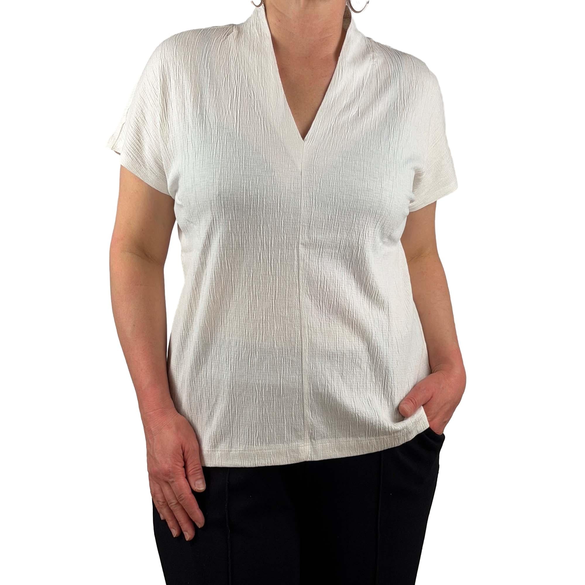 Shirt mit V - Ausschnitt - Mode von Betty & Co