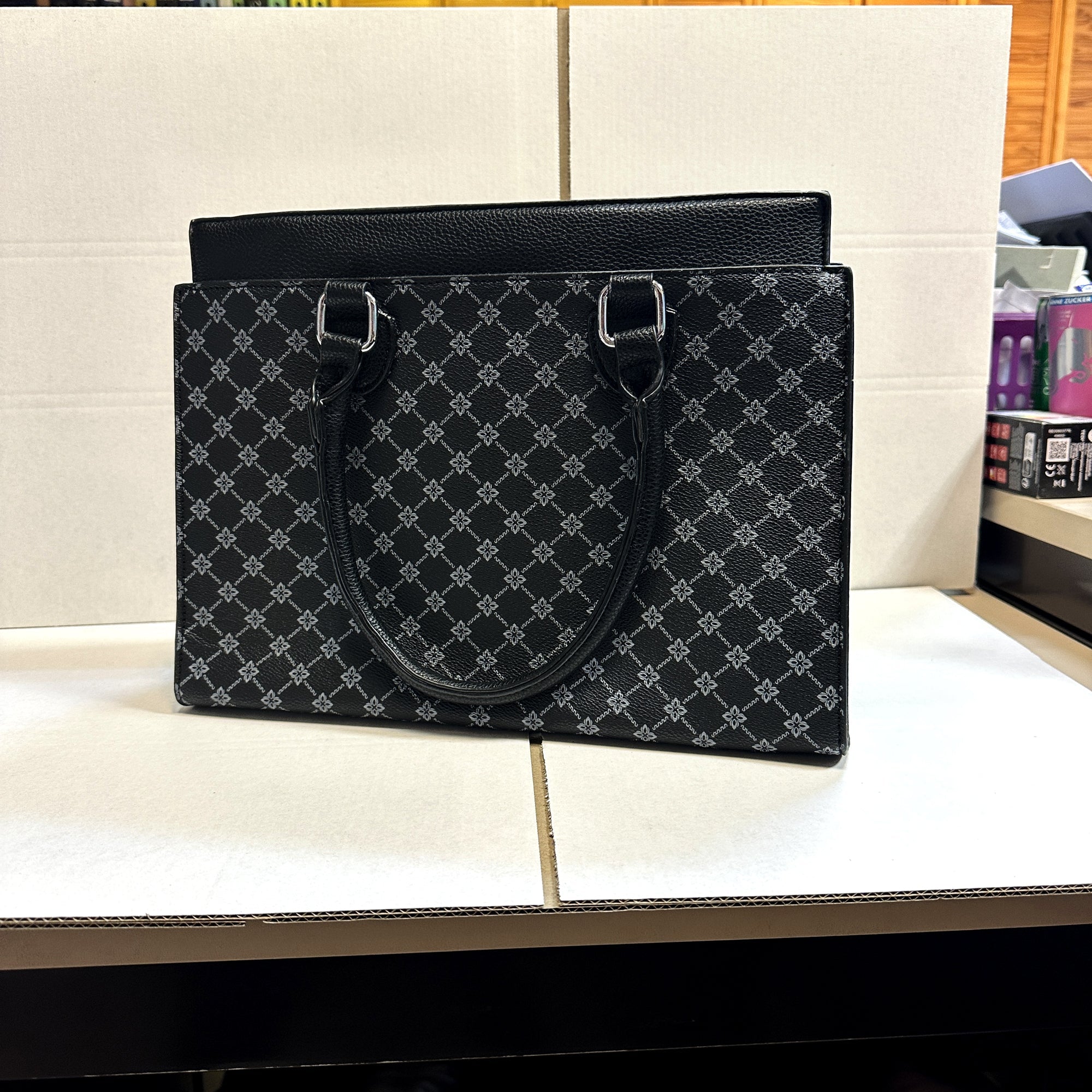 Tasche mit Muster. Mode von Cassandra. Seidel Moden Onlineshop