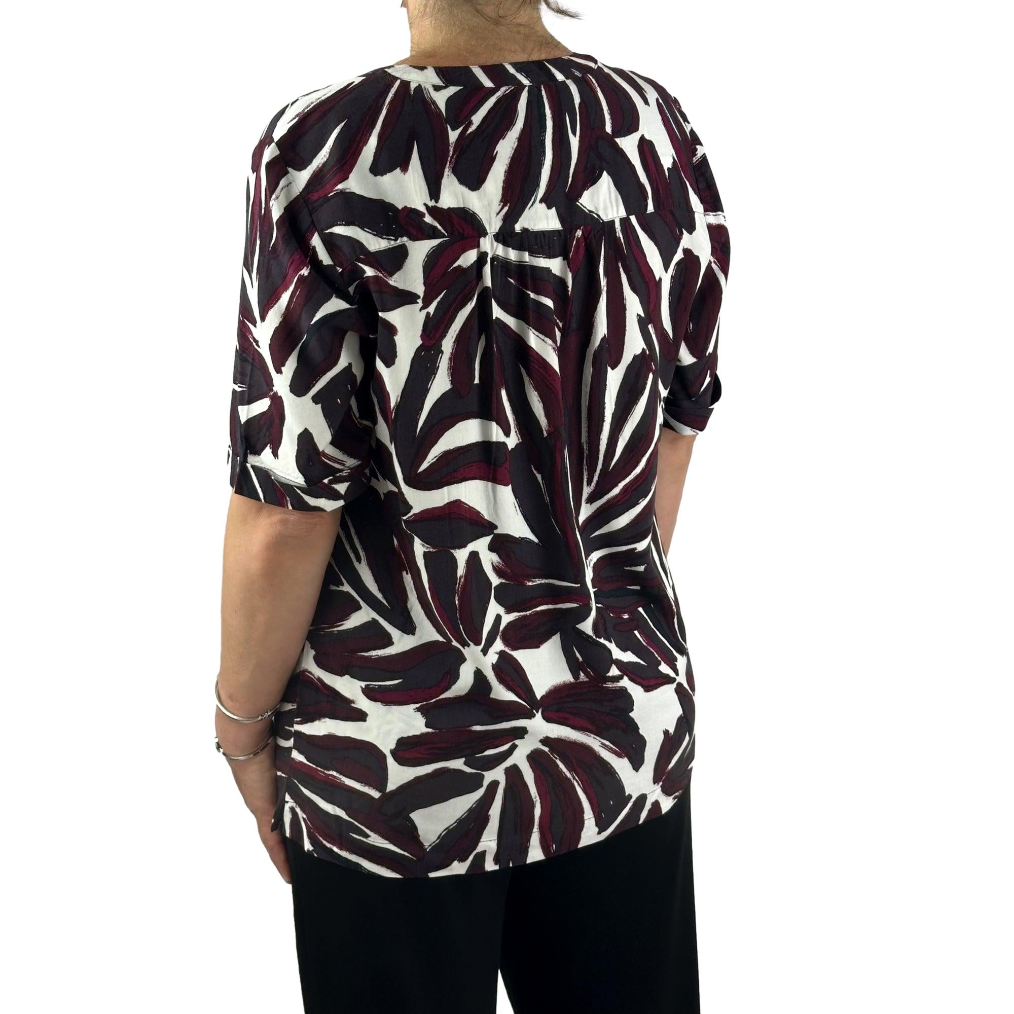 Bluse mit V-Ausschnitt. Mode von Cecil. Seidel Moden Onlineshop