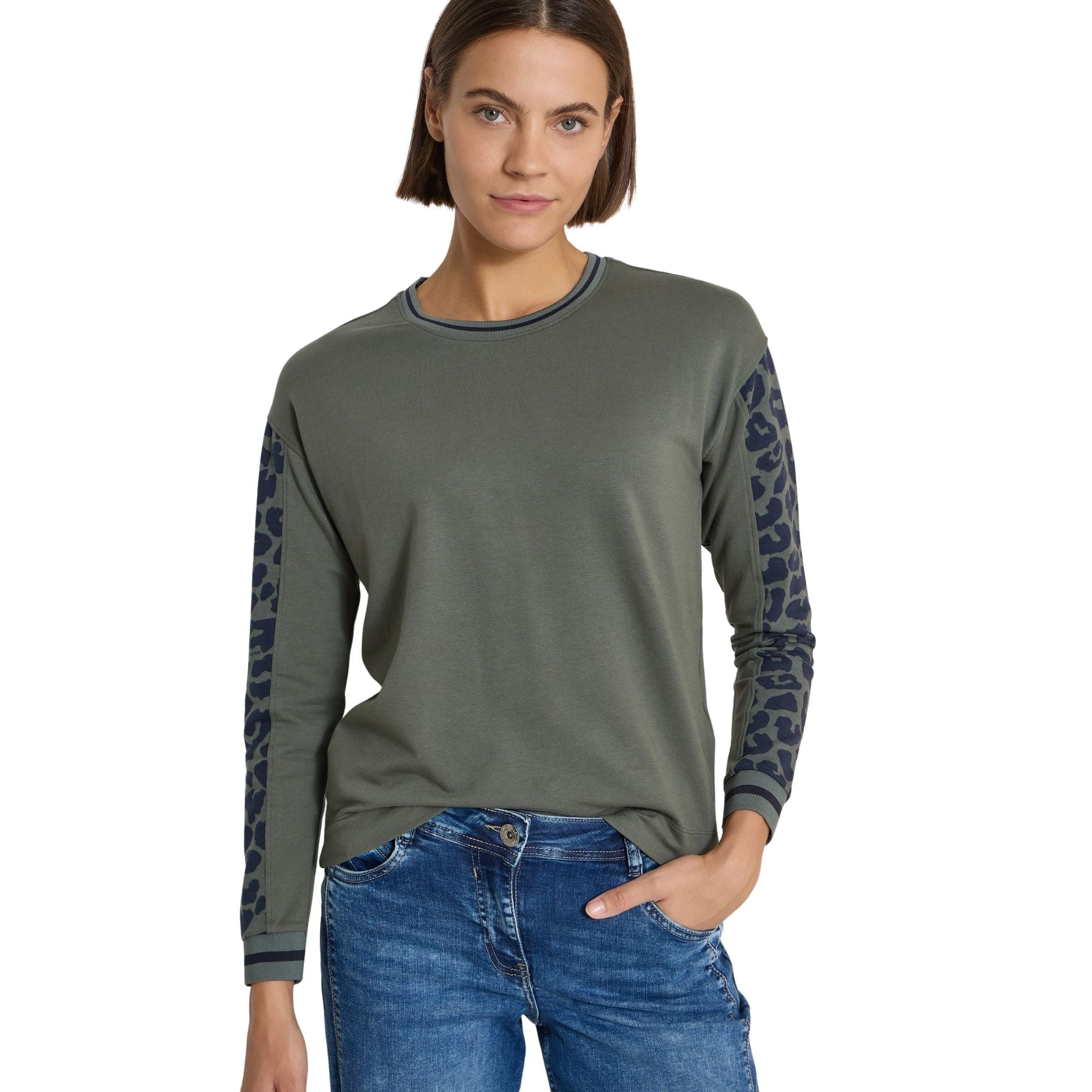 Sweatshirt mit Leoärmeln - Mode von Cecil