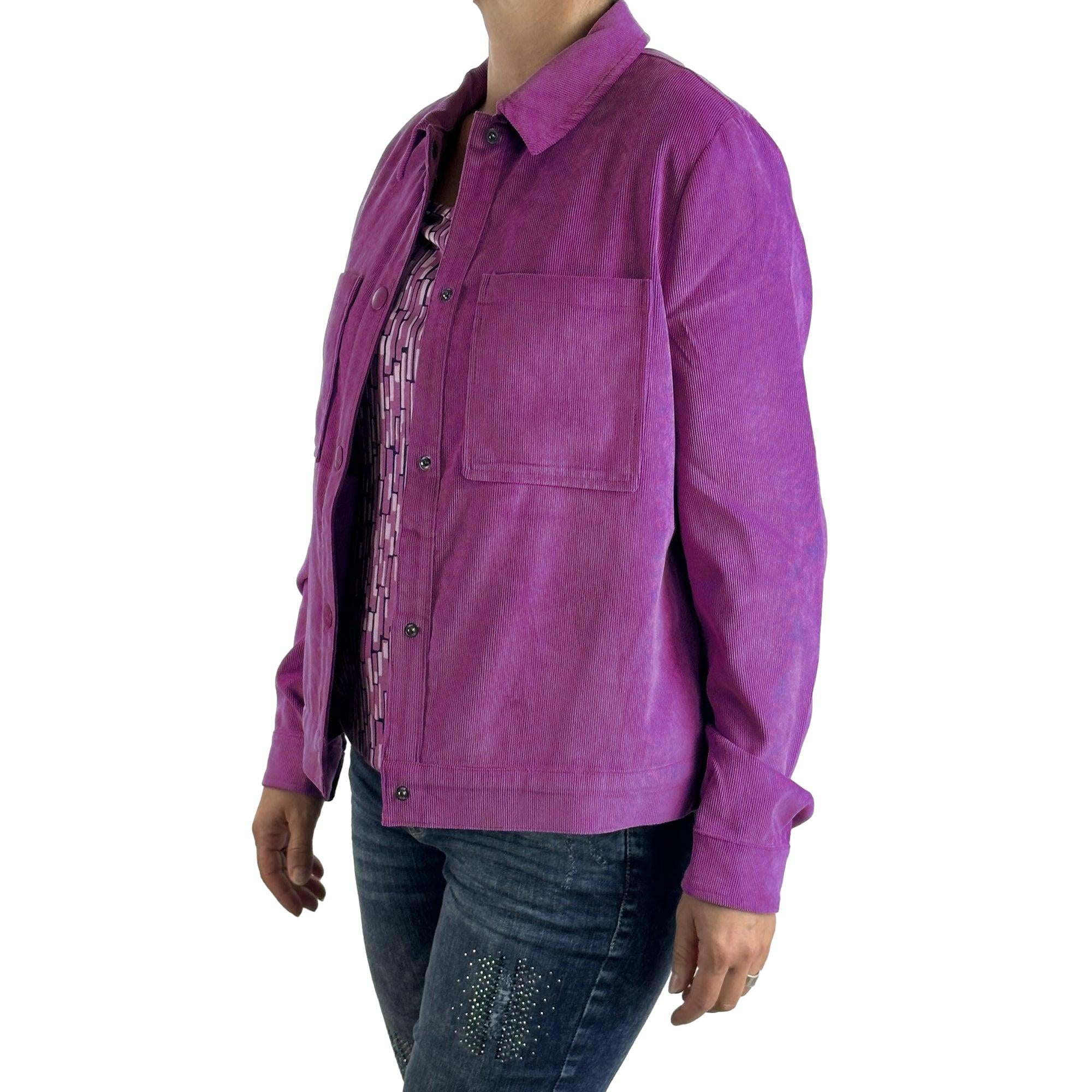 Cordjacke mit praktischen Druckknöpfen. Mode von Cecil. Seidel Moden Onlineshop