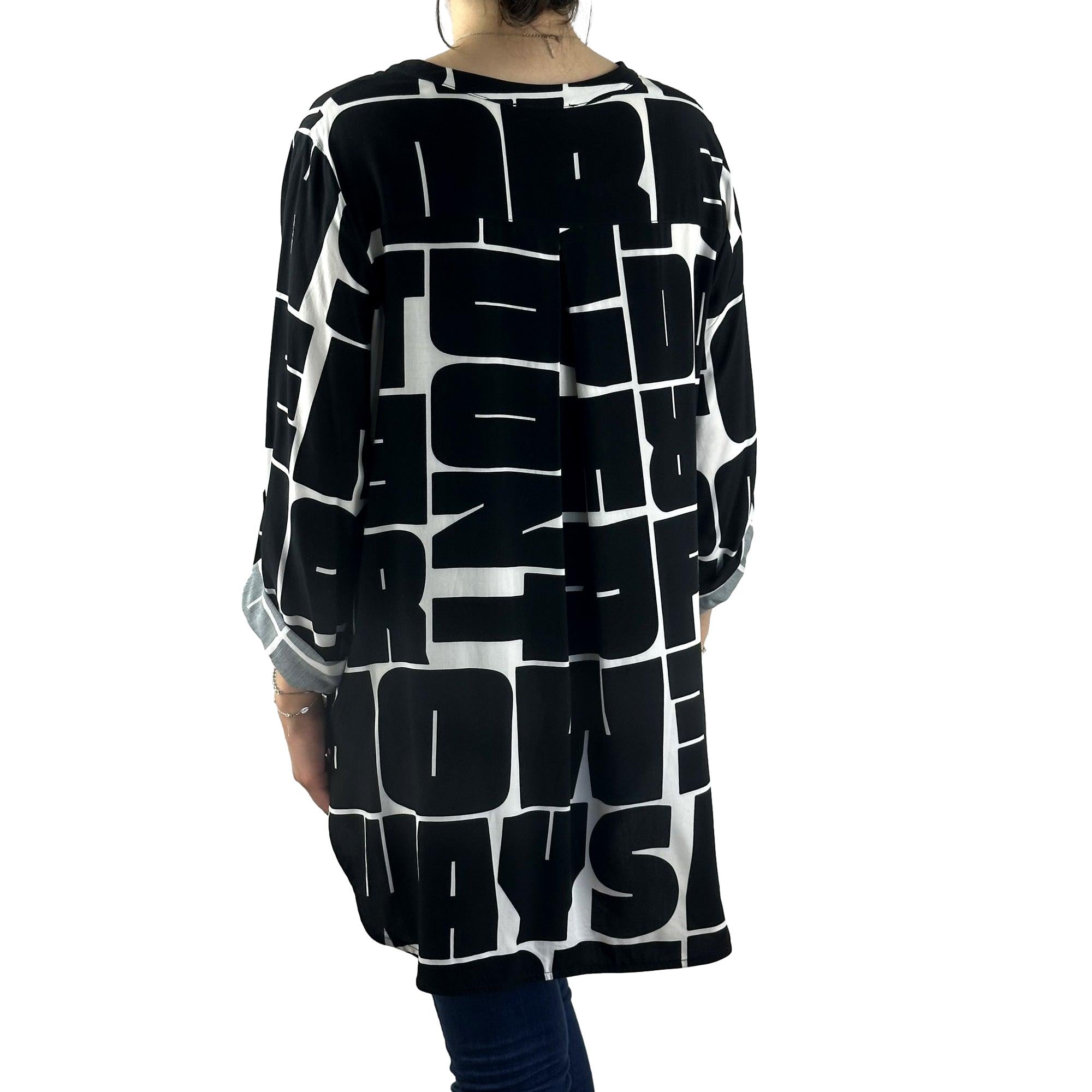 Bluse mit V-Ausschnitt. Mode von Doris Streich. Seidel Moden Onlineshop