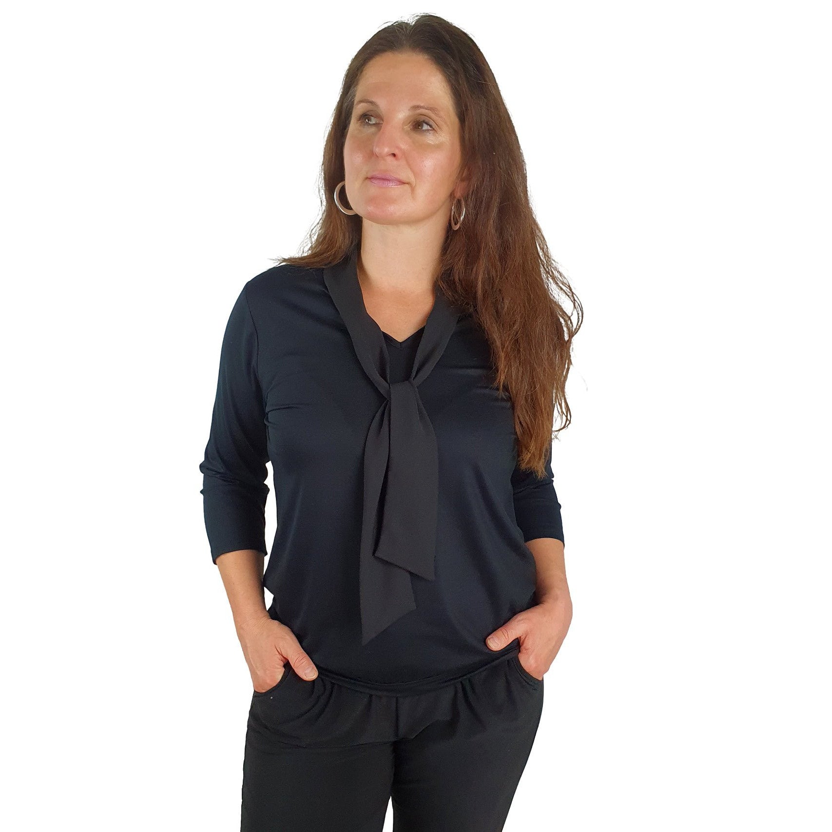 Shirt mit Schluppe am Ausschnitt. Mode von Frank Walder. Seidel Moden Onlineshop