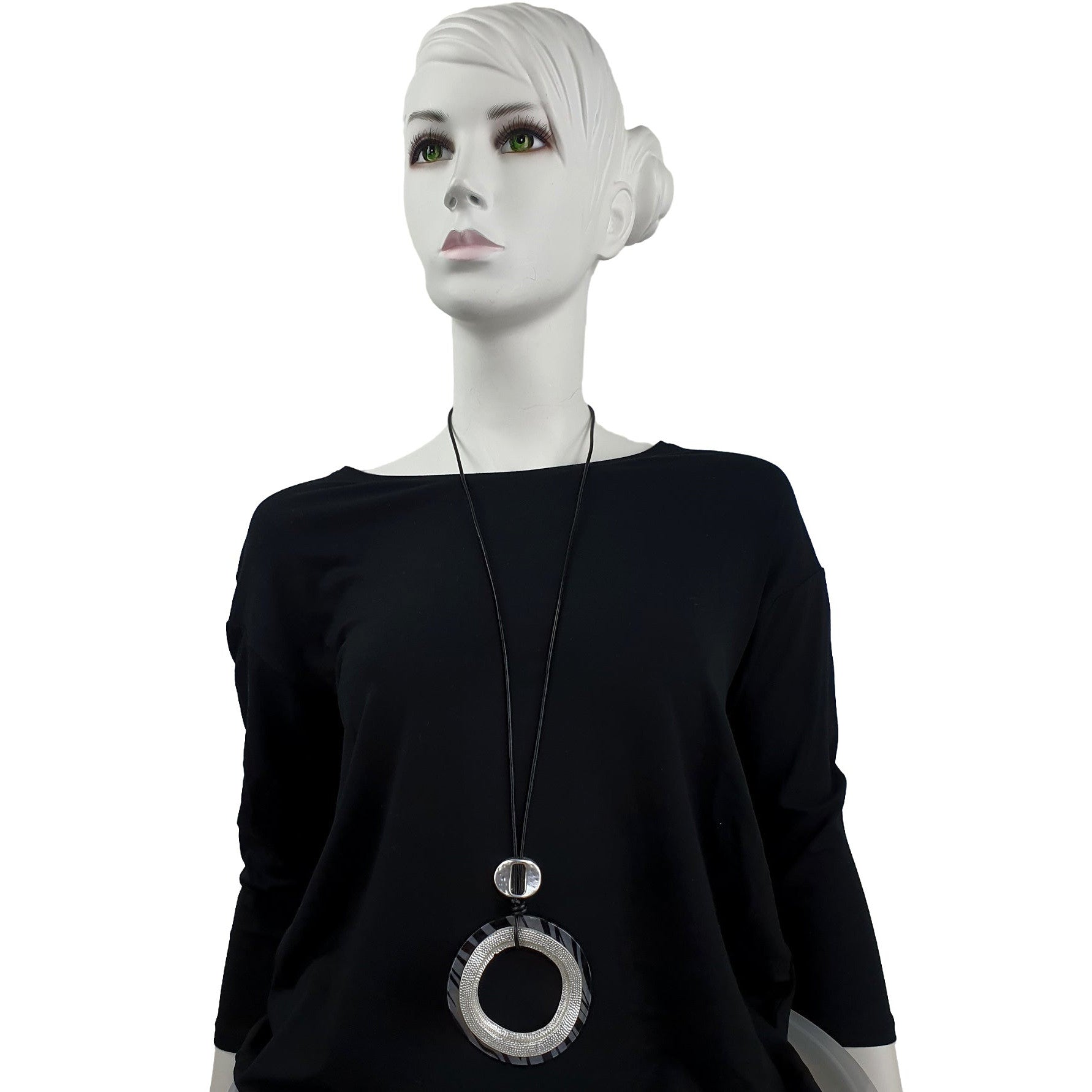 Lange Halskette mit Ringanhänger. Mode von Seidel Moden. Seidel Moden Onlineshop