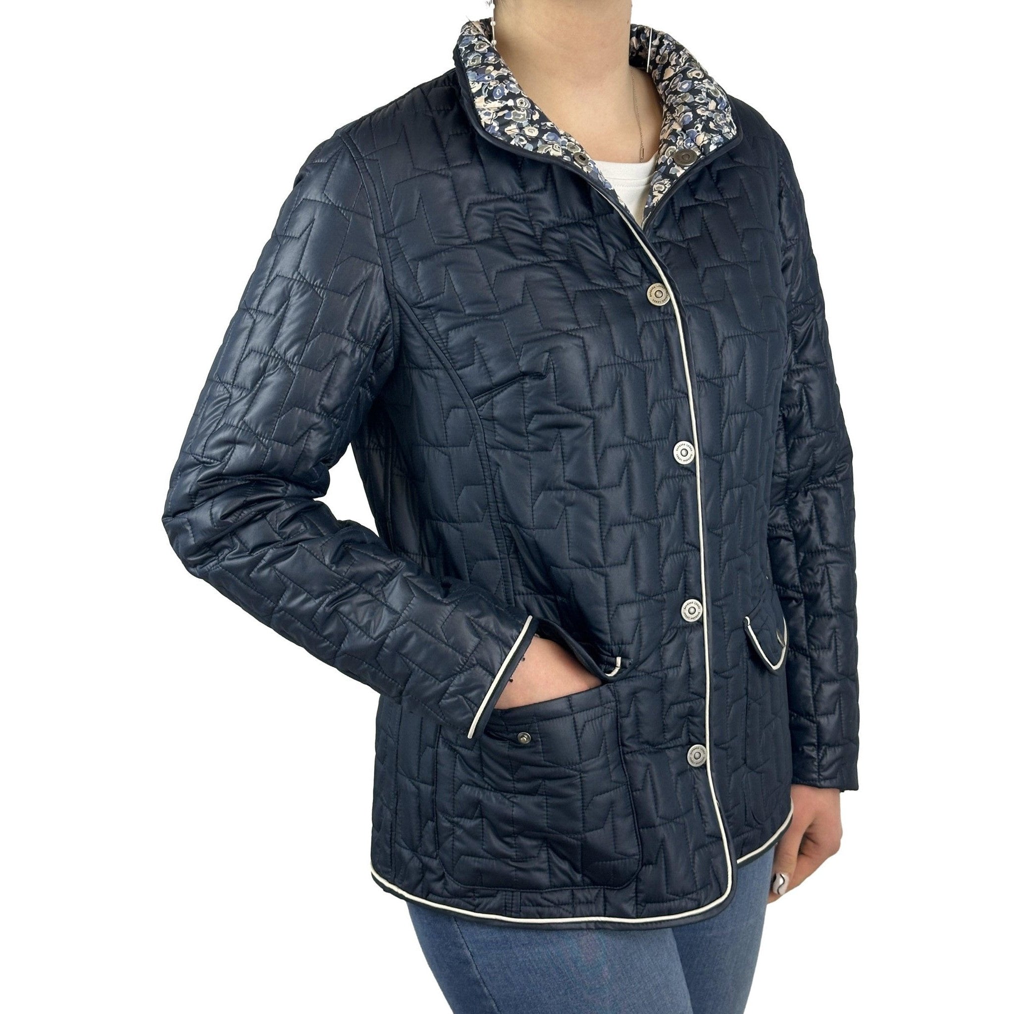 Wendejacke mit leichter Wattierung. Mode von Lebek. Seidel Moden Onlineshop