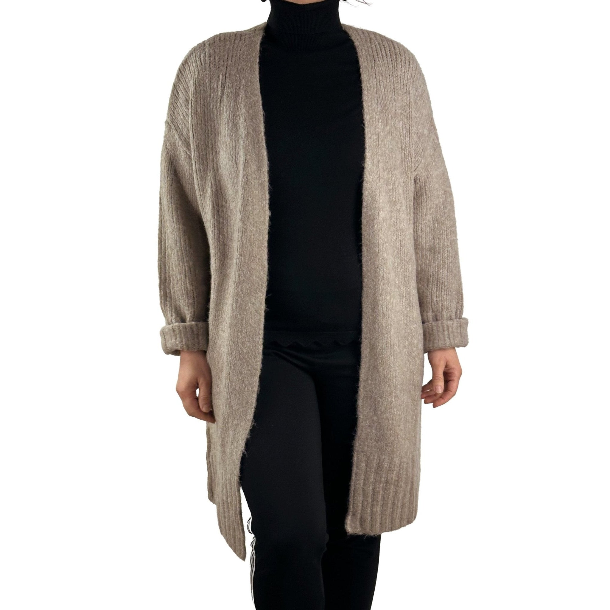 Strickjacke mit breiten Rippenbündchen. Mode von Mekstone. Seidel Moden Onlineshop