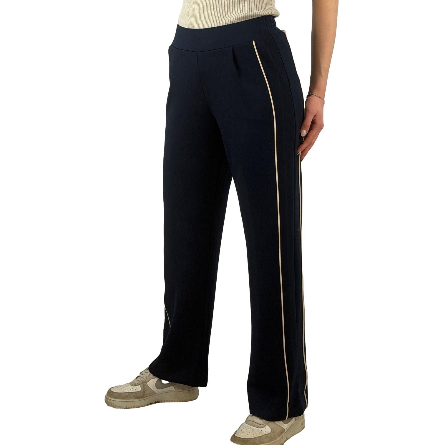 Joggpant mit geraden Bein - Mode von MICHA