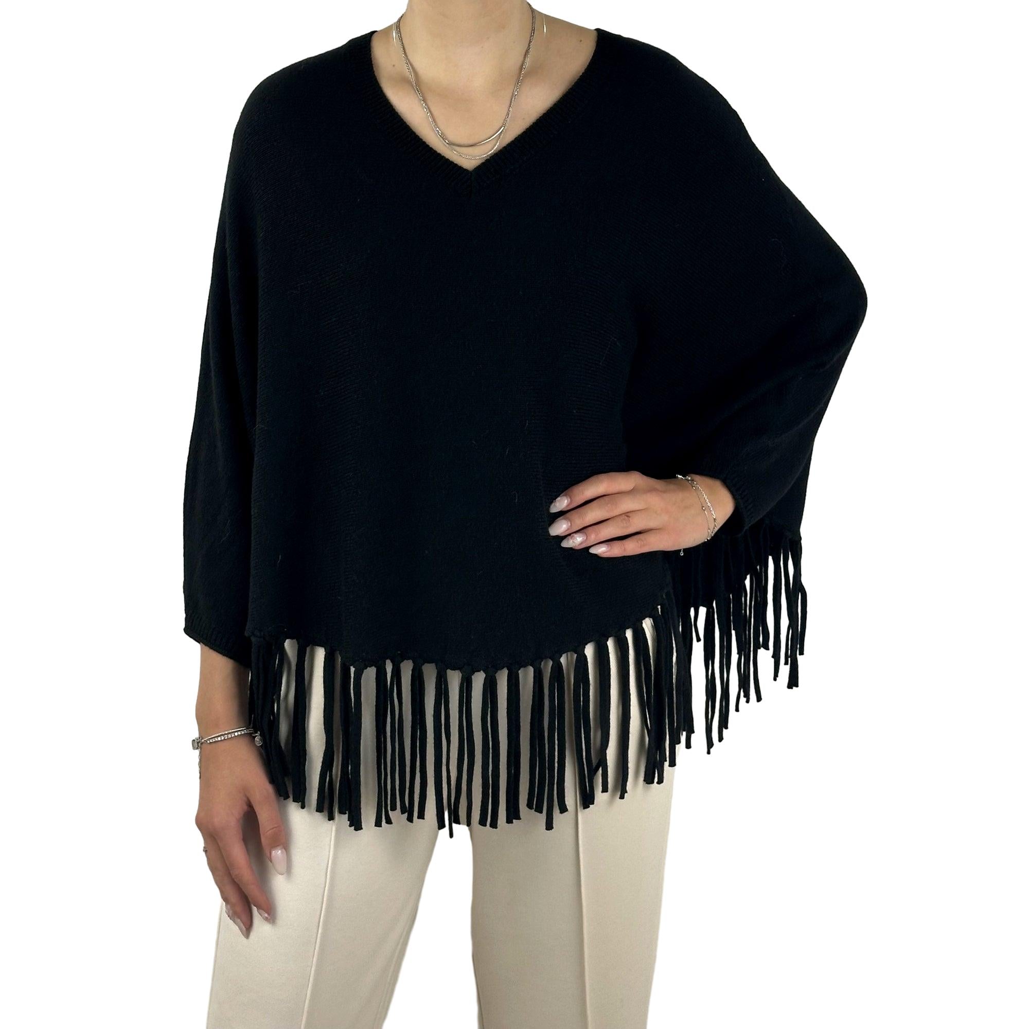 Poncho mit Fransen. Mode von Monari. Seidel Moden Onlineshop