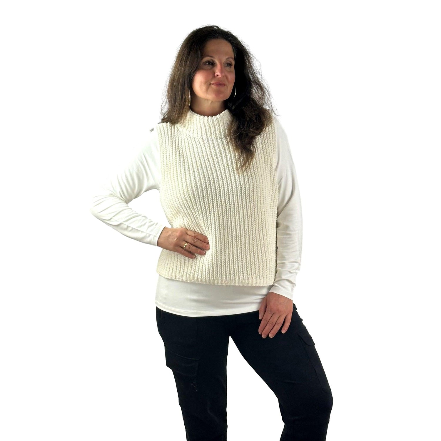 Pullunder in Chenille Optik. Mode von Monari. Seidel Moden Onlineshop