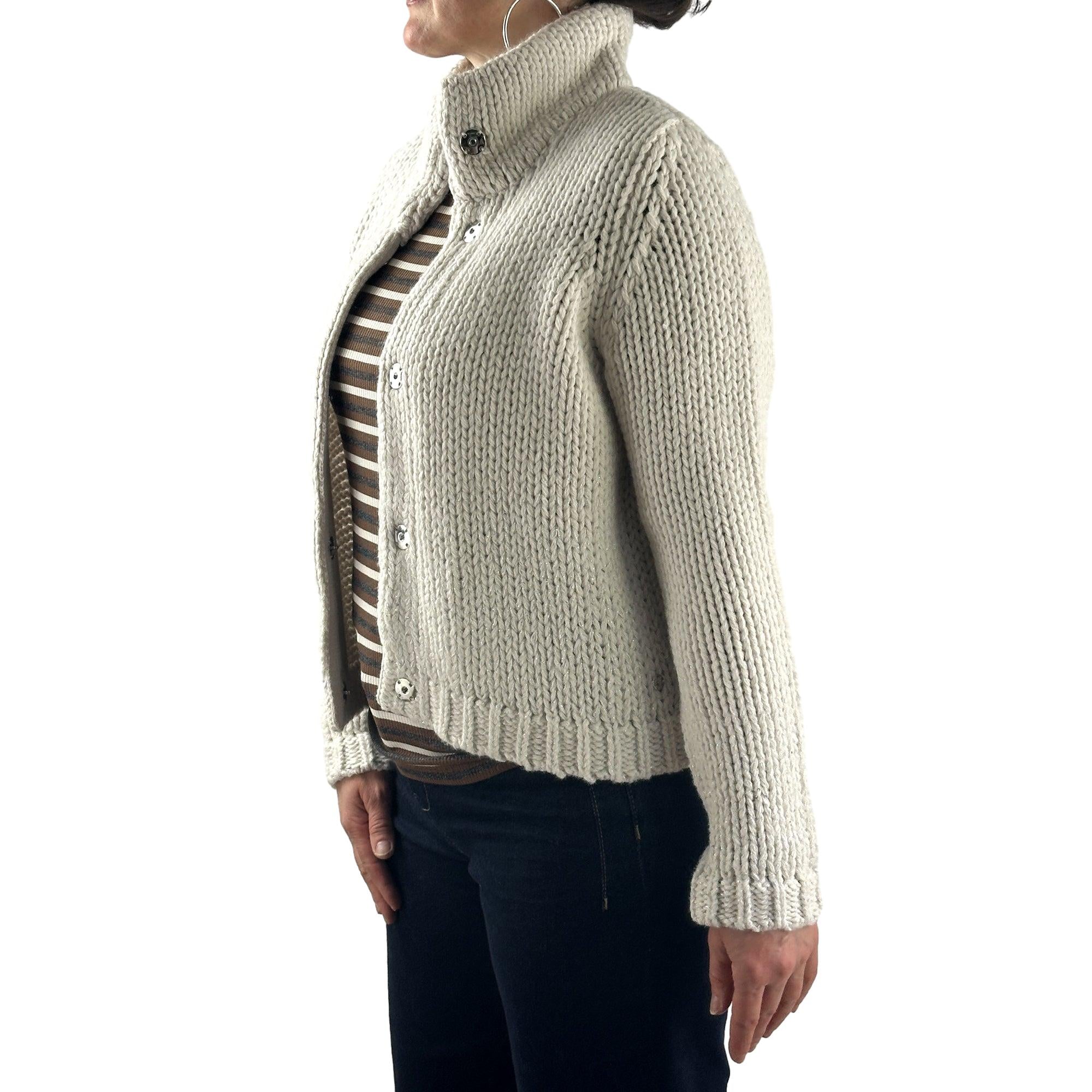 Strickjacke mit Pailletten. Mode von Monari. Seidel Moden Onlineshop