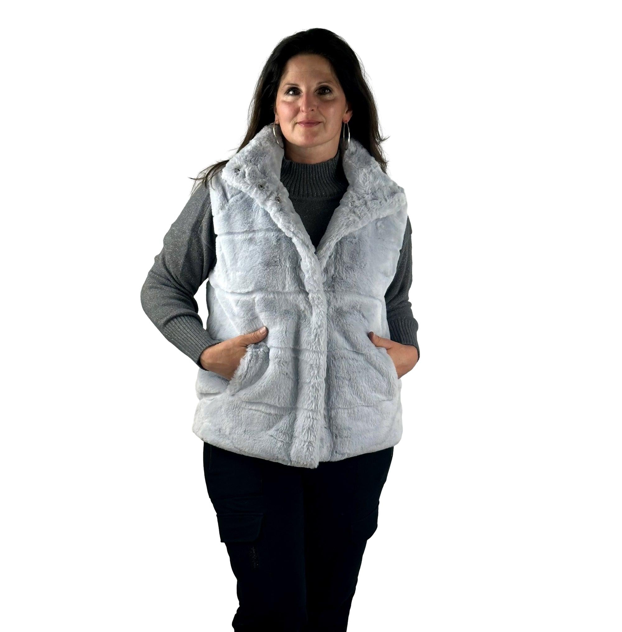 Weste aus Kunstfell. Mode von Monari. Seidel Moden Onlineshop