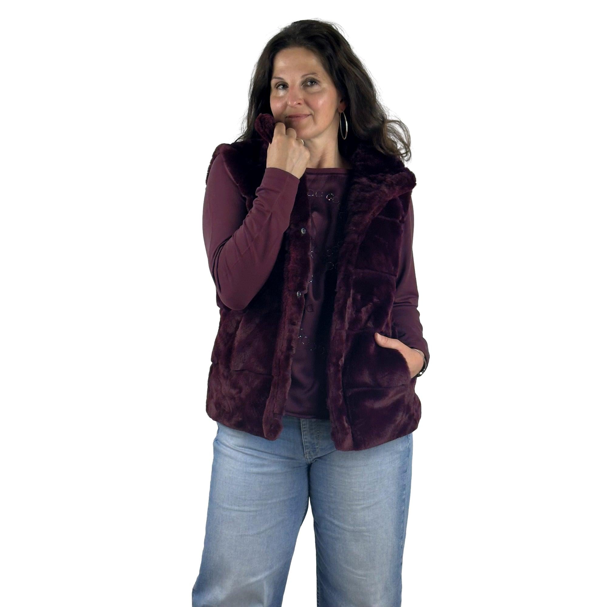 Weste aus Webpelz. Mode von Monari. Seidel Moden Onlineshop