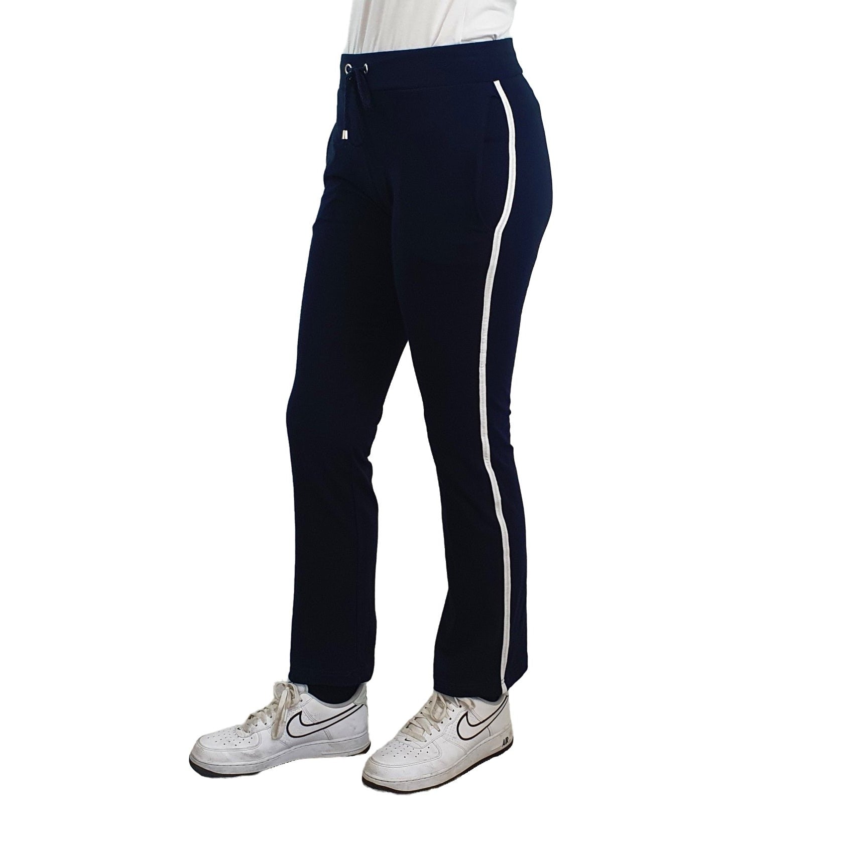 Freizeithose mit Galonstreifen. Mode von M.X.O. Seidel Moden Onlineshop