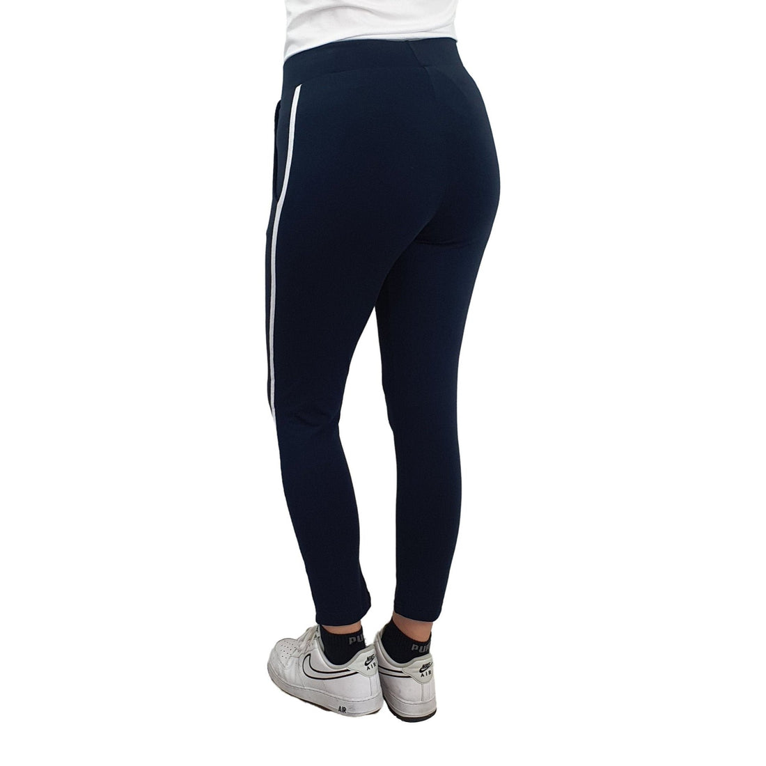 Freizeithose mit Galonstreifen. Mode von M.X.O. Seidel Moden Onlineshop