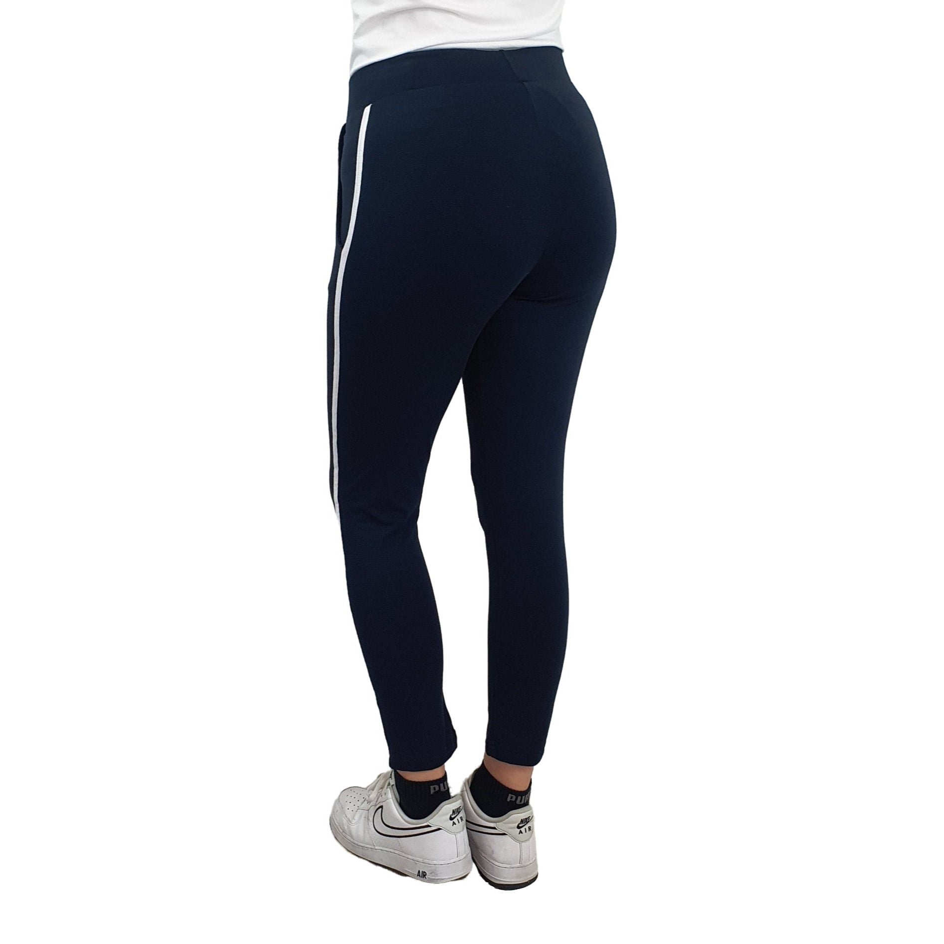 Freizeithose mit Galonstreifen. Mode von M.X.O. Seidel Moden Onlineshop