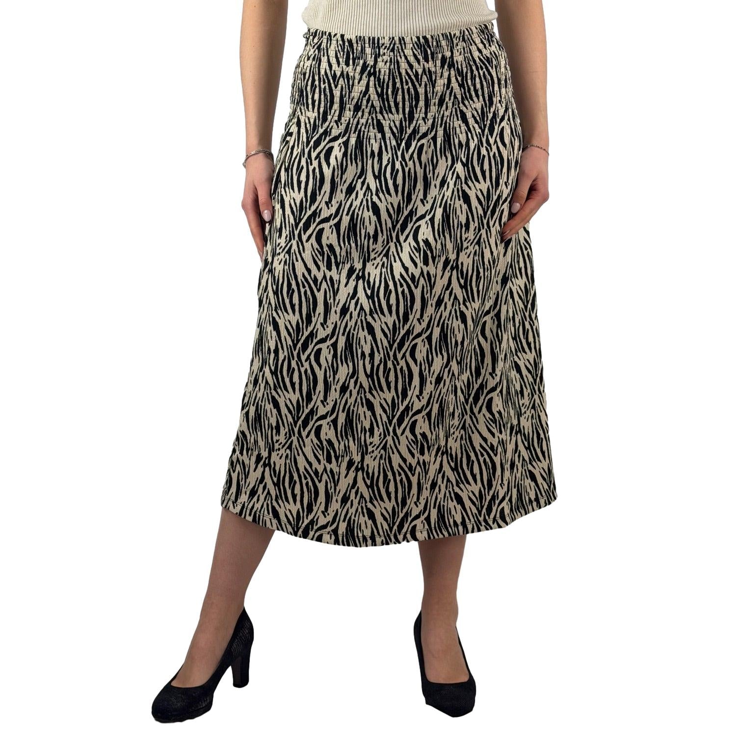 Rock mit Allover - Print - Mode von M.X.O