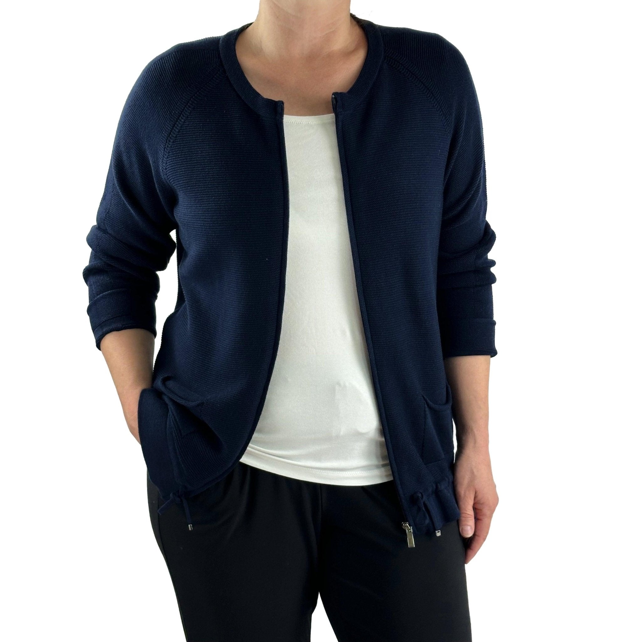 Strickjacke mit Tunnelzug. Mode von Rabe. Seidel Moden Onlineshop