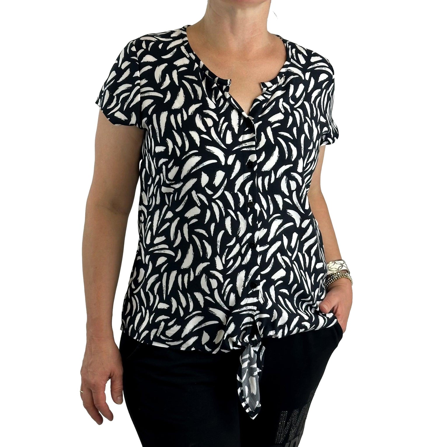 Bluse mit Knoten. Mode von Seidel. Seidel Moden Onlineshop