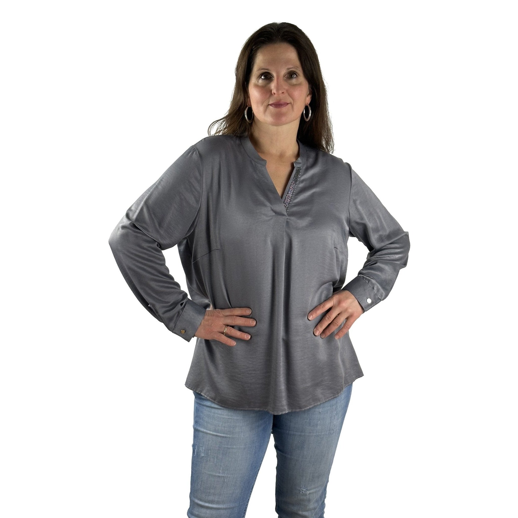 Schluse in glänzender Satin-Optik. Mode von Seidel. Seidel Moden Onlineshop