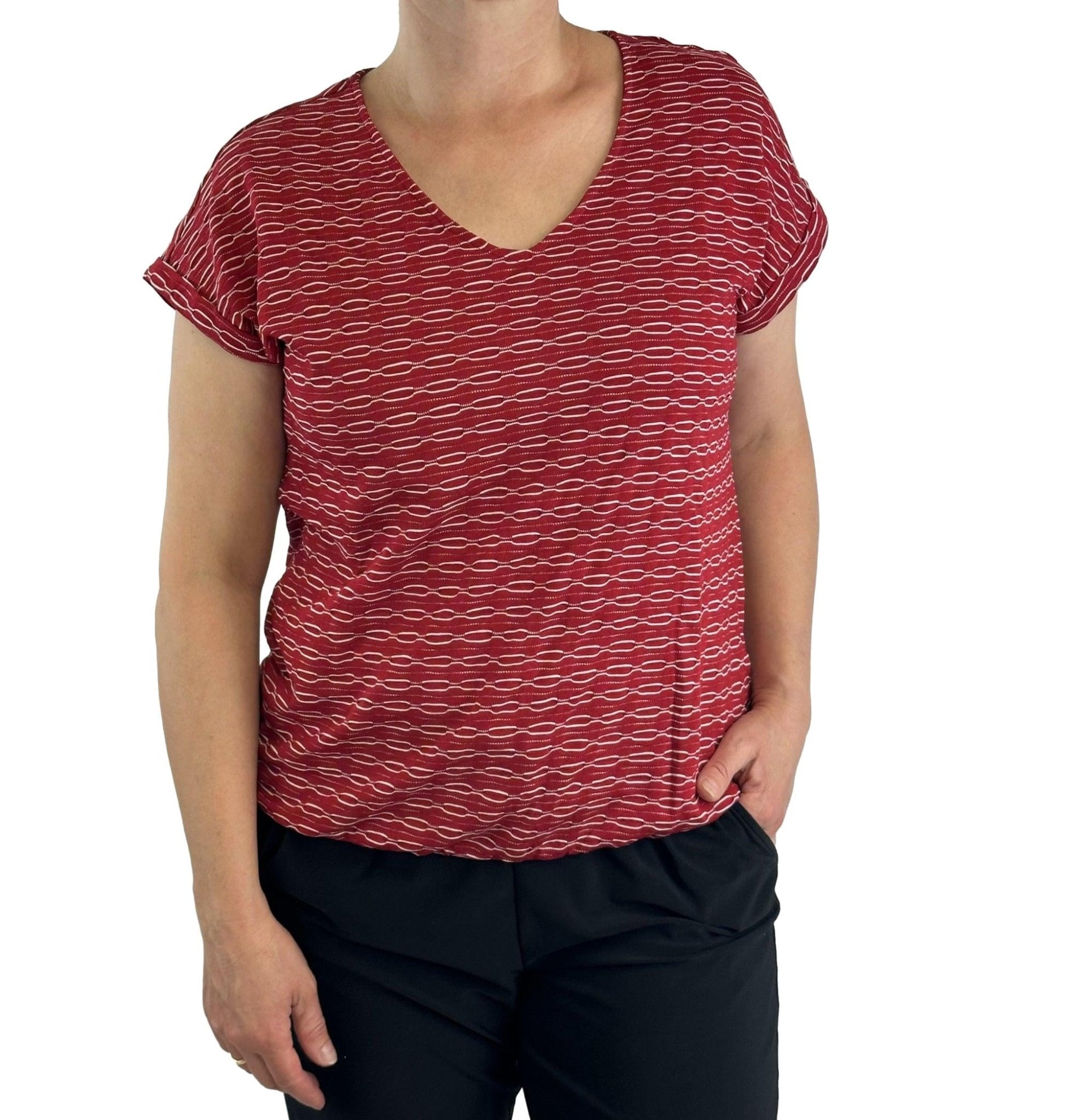 Shirt mit V-Ausschnitt. Mode von Betty & Co. Seidel Moden Onlineshop