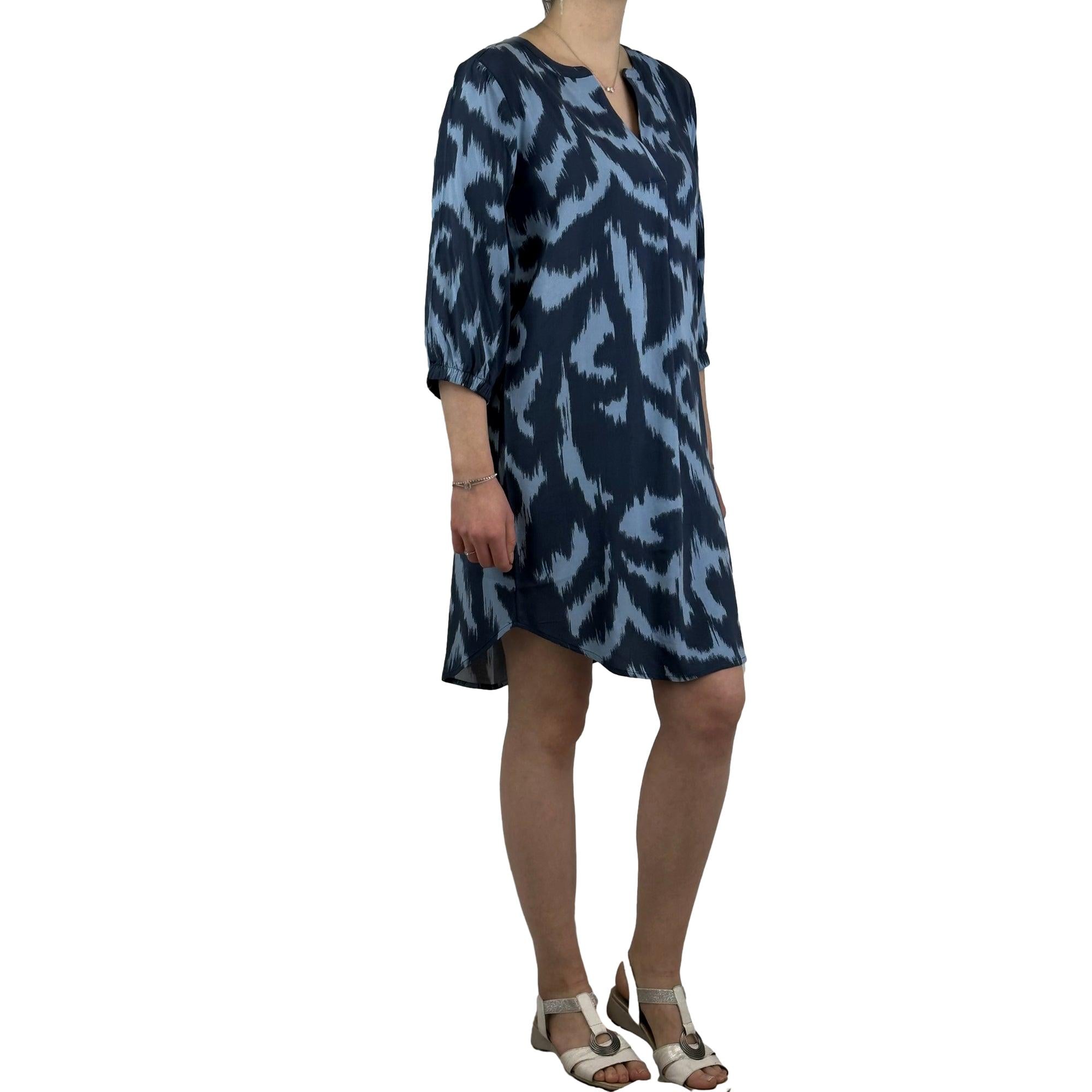 Kleid mit Allover-Print. Mode von Via Appia. Seidel Moden Onlineshop