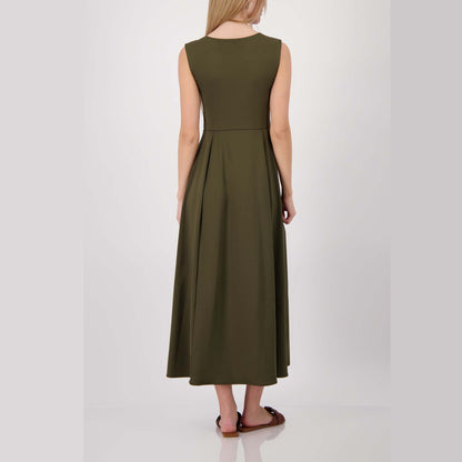 Maxikleid mit Schlitzen