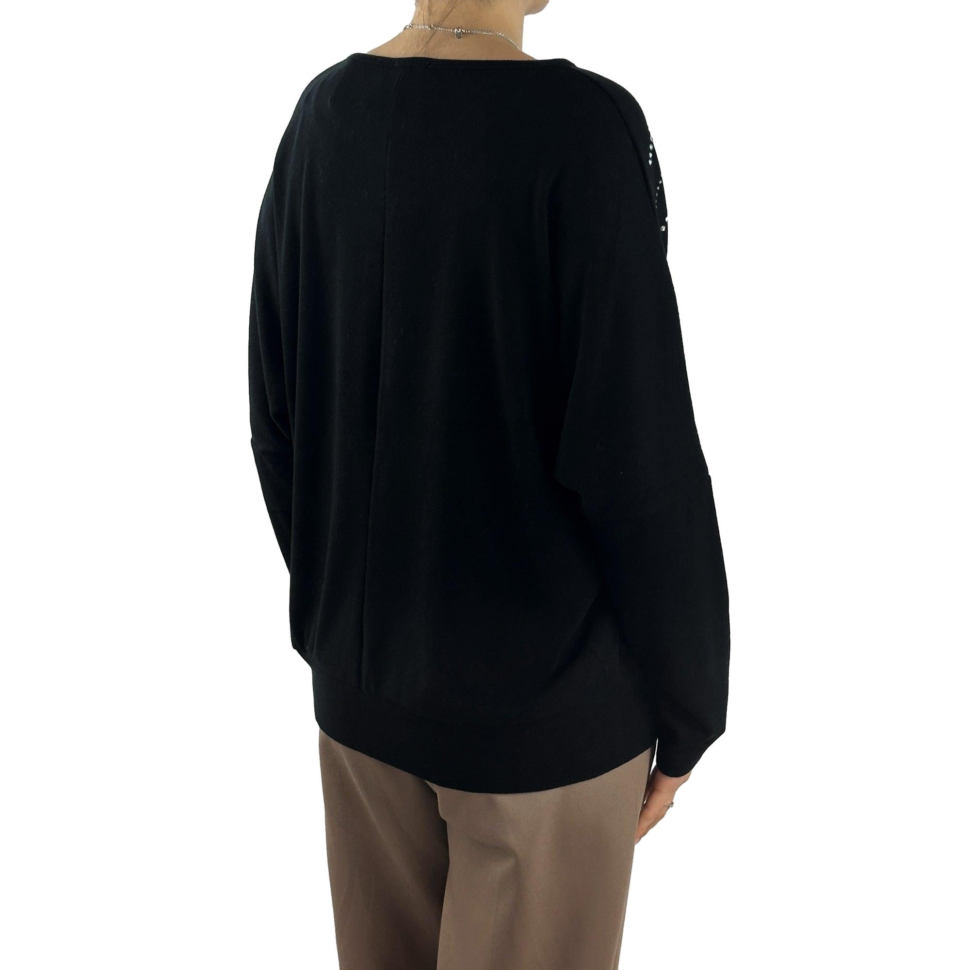 Pullover mit Strasssteinen