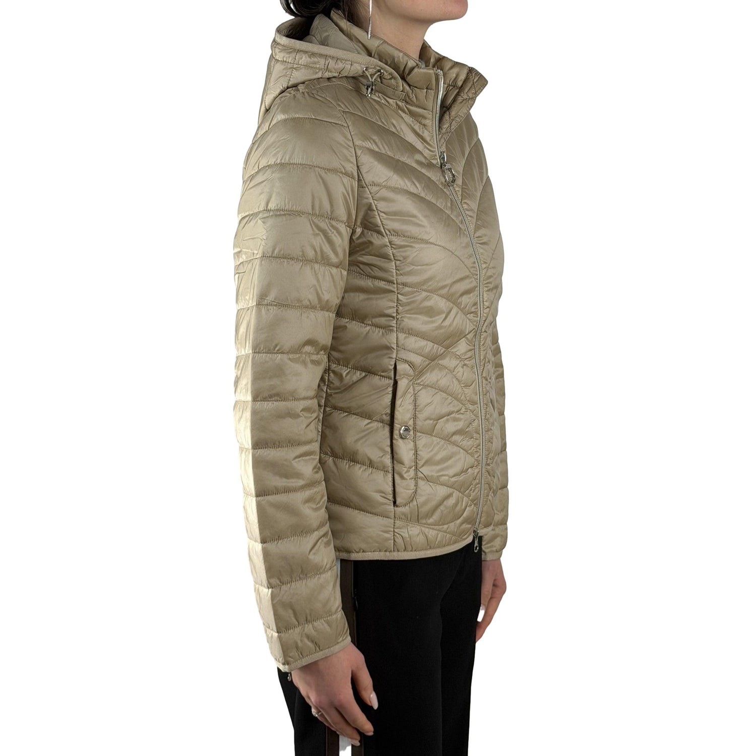 Steppjacke mit Kapuze