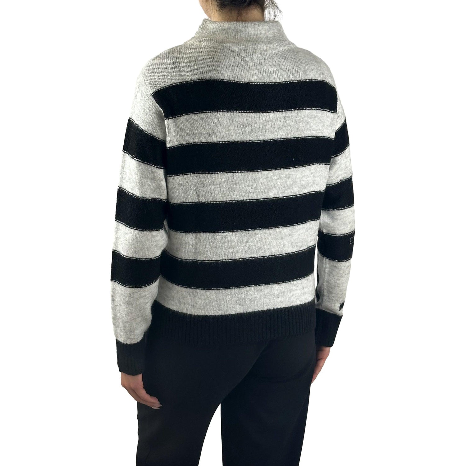 Pullover mit Streifen