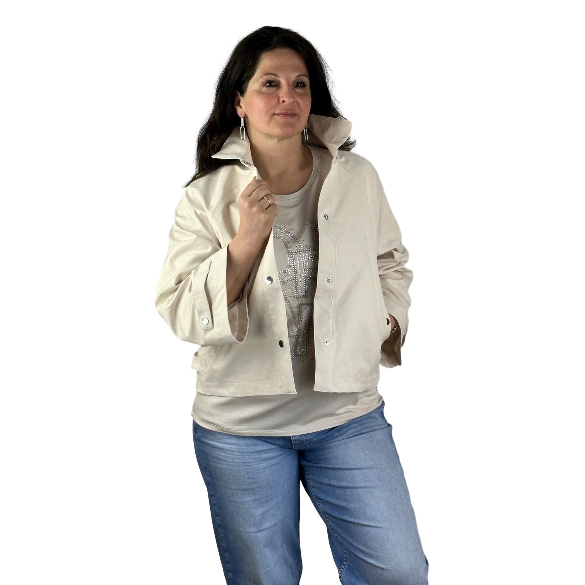 Jacke mit Knöpfen. Mode von Monari. Seidel Moden Onlineshop