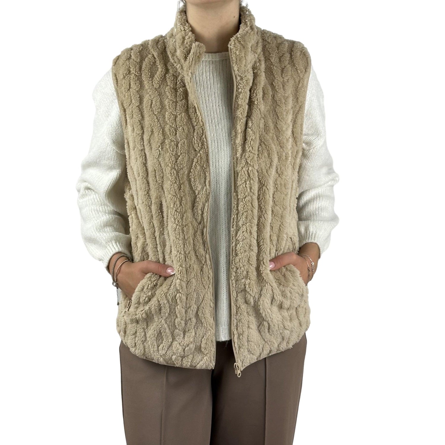 Weste in Flauschqualität. Mode von M.X.O. Seidel Moden Onlineshop