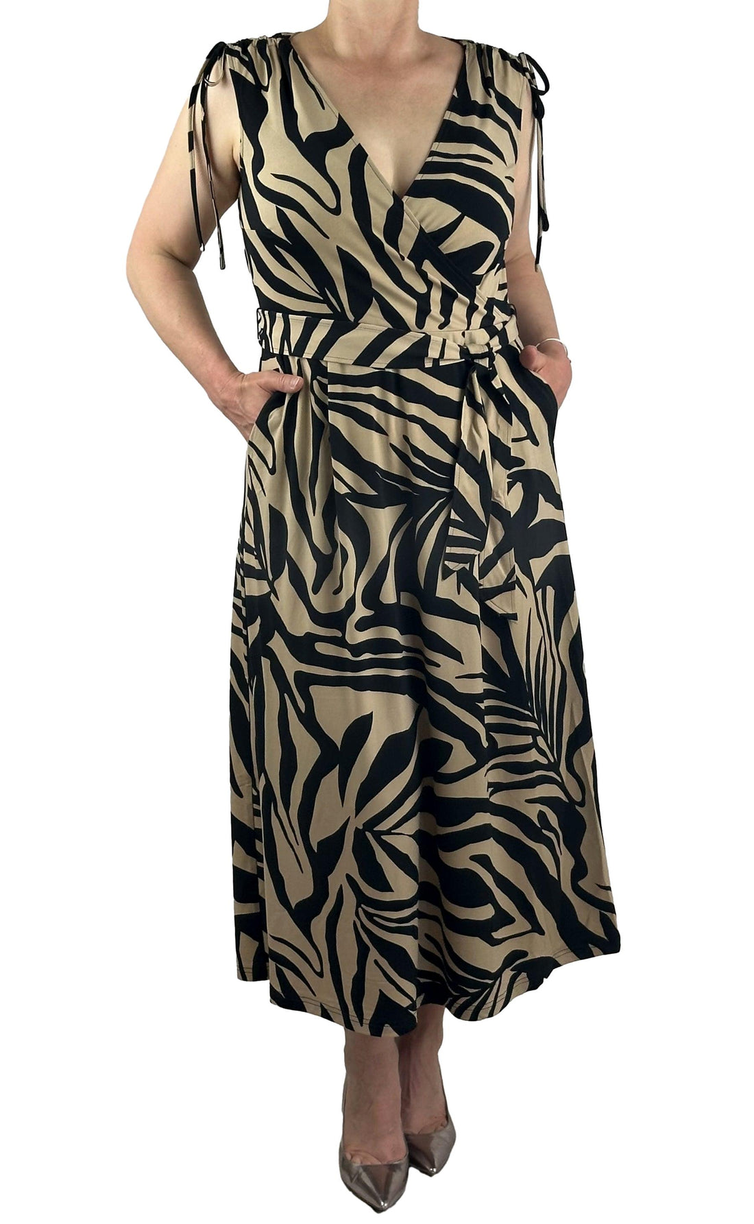 Kleid mit Alloverprint. Mode von Betty Barclay. Seidel Moden Onlineshop