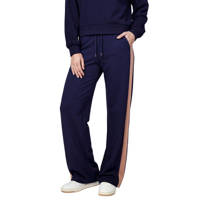 Straight Leg Hose mit Streifen - Mode von  Monari