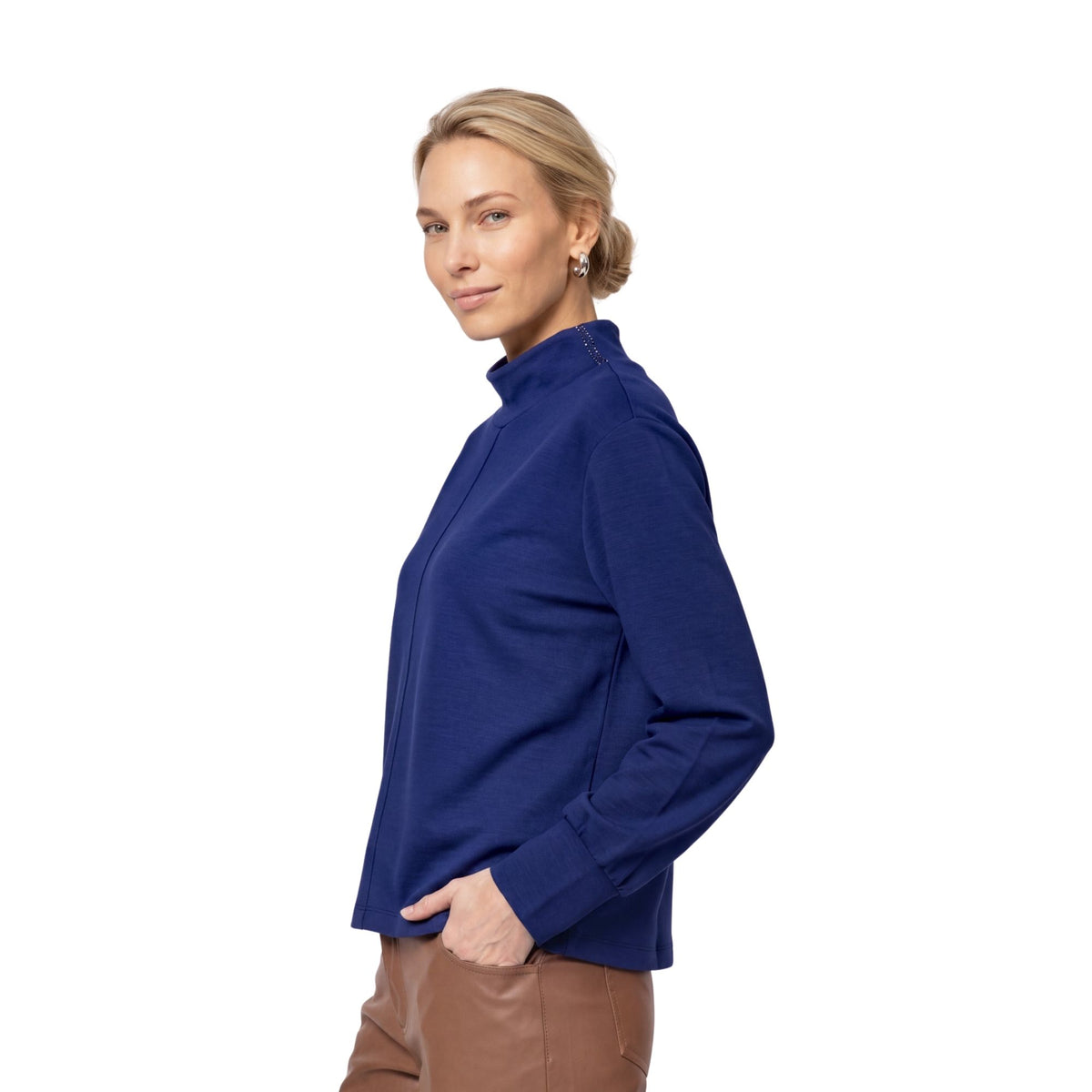 Sweatshirt mit Stehkragen - Mode von  Monari