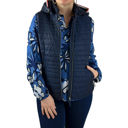 Steppweste mit Kapuze. Mode von Betty Barclay. Seidel Moden Onlineshop