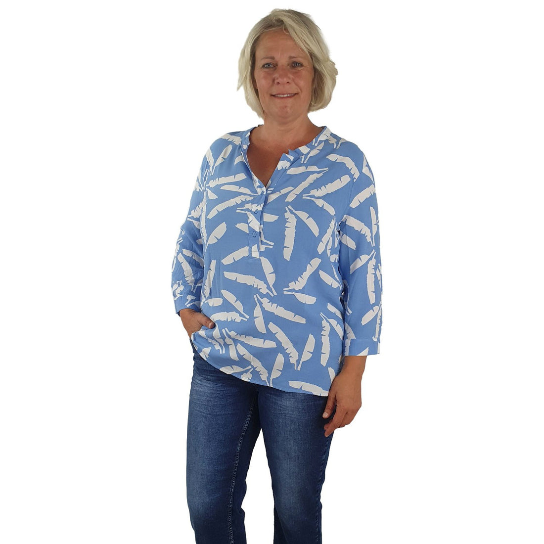 Luftige Schluse mit Knopfleiste. Mode von Betty &amp; Co. Seidel Moden Onlineshop