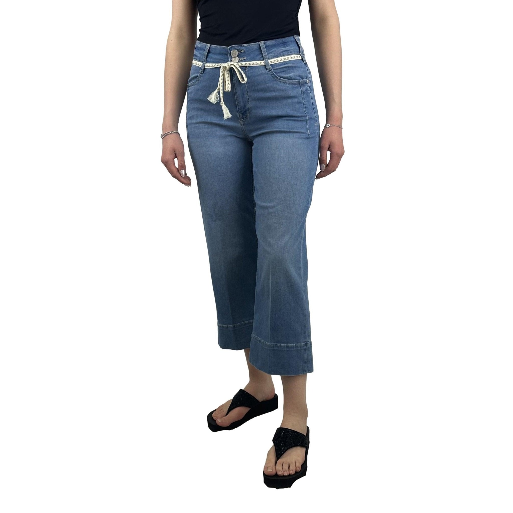 Jeans mit weitem Bein - Mode von Blue Fire