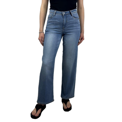 Jeans mit weitem Bein - Mode von Blue Fire