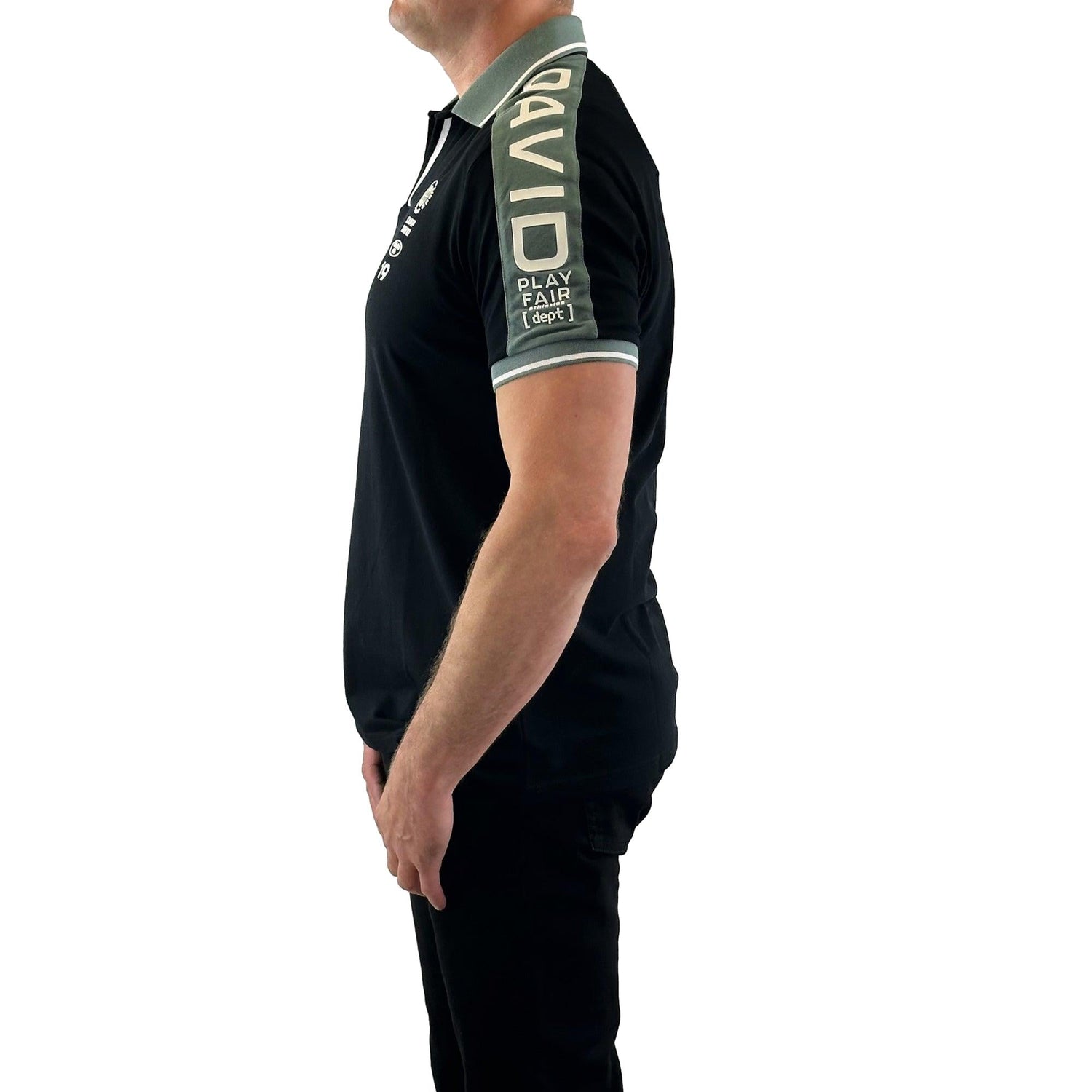 Polo mit V-Ausschnitt. Mode von Camp David. Seidel Moden Onlineshop