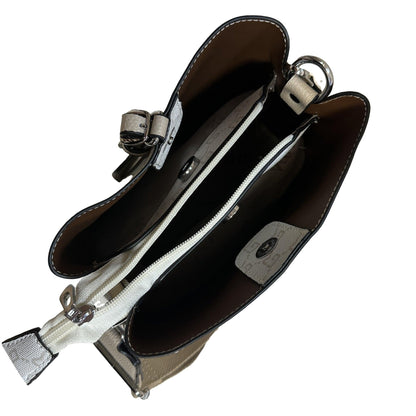 Handtasche mit Schultergurt. Mode von Cassandra. Seidel Moden Onlineshop