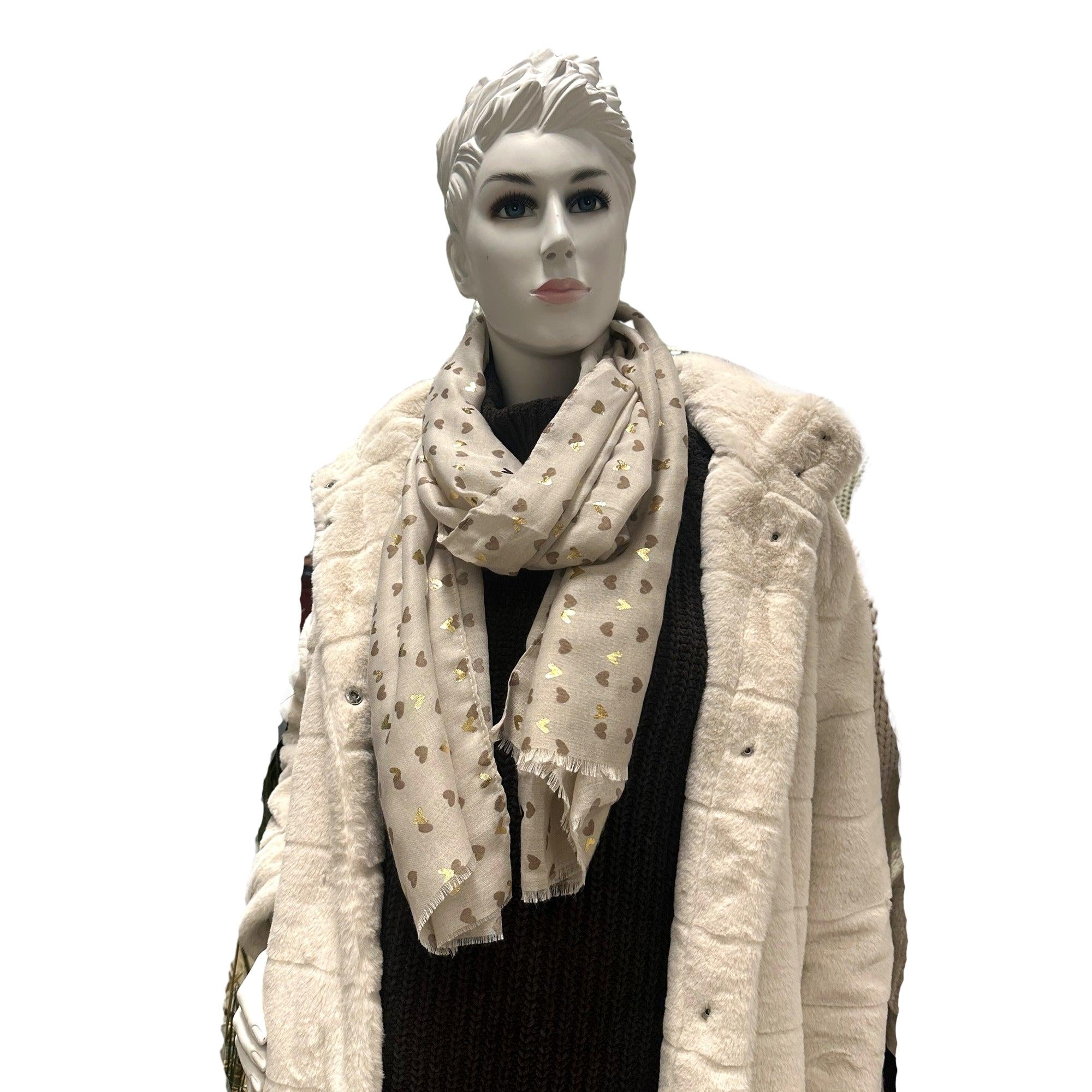 Schal mit Herzchen. Mode von Cassandra. Seidel Moden Onlineshop